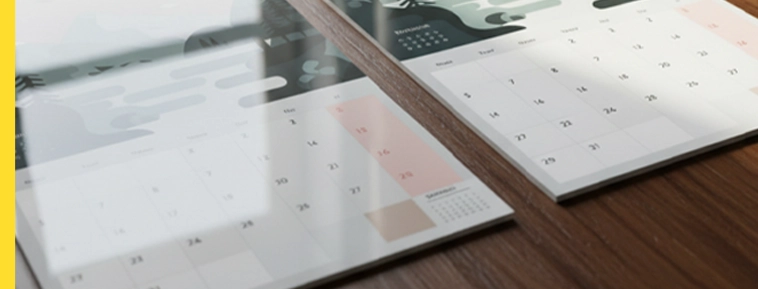 Wandkalender mit Spiralbindung in der Mitte